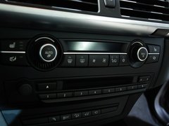 2011款 4.4T xDrive50i领先型 5座