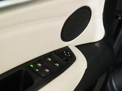 2011款 4.4T xDrive50i领先型 5座