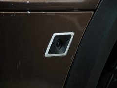 2011款 4.4T xDrive50i领先型 5座