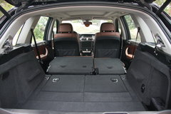 2011款 4.4T xDrive50i领先型 5座