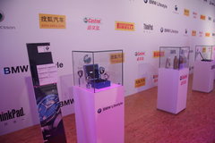 2011款 4.4T xDrive50i领先型 5座