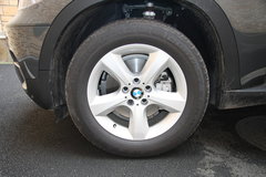 2011款 4.4T xDrive50i领先型 5座