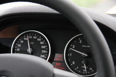 2011款 4.4T xDrive50i领先型 5座