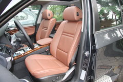 2011款 4.4T xDrive50i领先型 5座