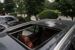 2011款 4.4T xDrive50i领先型 5座