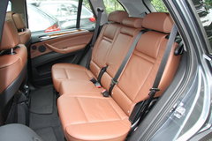 2011款 4.4T xDrive50i领先型 5座