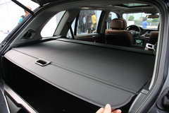 2011款 4.4T xDrive50i领先型 5座