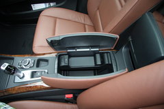 2011款 4.4T xDrive50i领先型 5座