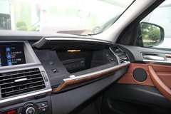 2011款 4.4T xDrive50i领先型 5座