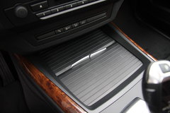 2011款 4.4T xDrive50i领先型 5座