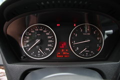 2011款 4.4T xDrive50i领先型 5座