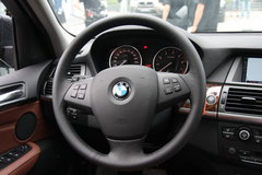 2011款 4.4T xDrive50i领先型 5座