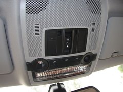 2011款 4.4T xDrive50i领先型 5座
