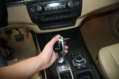 2011款 4.4T xDrive50i领先型 5座