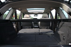 2011款 4.4T xDrive50i领先型 5座