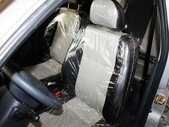 2010款 1.3L 手动 时尚型