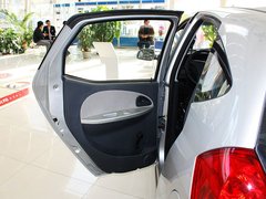 2010款 1.3L 手动 时尚型