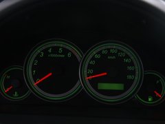 2010款 1.0 手动 标准型