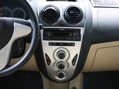 2010款 1.0 手动 标准型