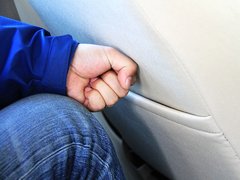 2010款 1.0 手动 标准型
