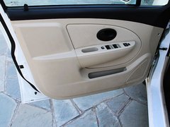2010款 1.0 手动 标准型