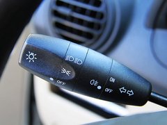 2010款 1.0 手动 标准型