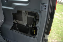 2010款 2.2T 自动 柴油精英版 8-9座