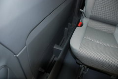 2010款 2.2T 自动 柴油精英版 8-9座