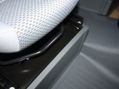 2010款 2.2T 自动 柴油精英版 8-9座