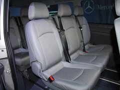2010款 2.2T 自动 柴油精英版 8-9座