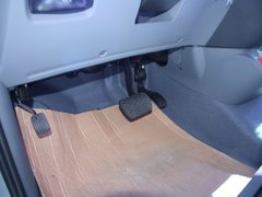 2010款 2.2T 自动 柴油精英版 8-9座