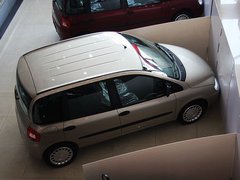 2010款 1.6L 手动 豪华型 5座