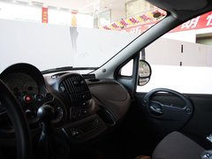 2010款 1.6L 手动 豪华型 5座