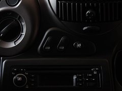 2010款 1.6L 手动 豪华型 5座
