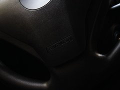 2010款 1.6L 手动 豪华型 5座