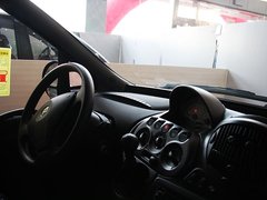 2010款 1.6L 手动 豪华型 5座