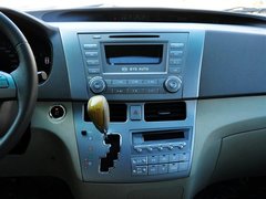 2010款 2.4L 自动 尊享型 7座