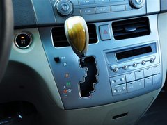 2010款 2.4L 自动 尊享型 7座