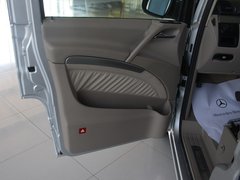 2010款 2.5L 自动 豪华版 7座
