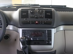 2010款 2.5L 自动 豪华版 7座