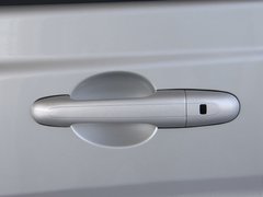 2010款 2.5L 自动 豪华版 7座