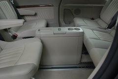 2010款 2.5L 自动 豪华版 7座