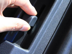 2011款 1.6T 自动 时尚型 5座