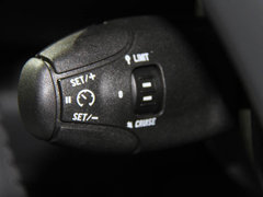 2011款 1.6T 自动 时尚型 5座