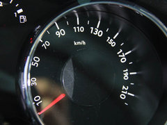 2011款 1.6T 自动 时尚型 5座