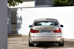 2006款 550i 4.8L 中规