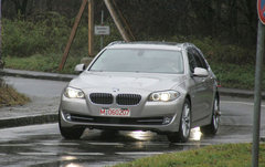 2006款 550i 4.8L 中规