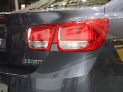 2012款 1.6T 自动 豪华版