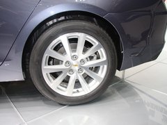 2012款 1.6T 自动 豪华版