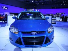 2013款 ST 2.0T 手动 橙色版
